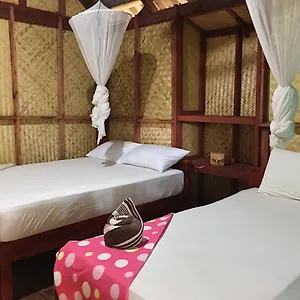 3* Resort Hutyee Boat